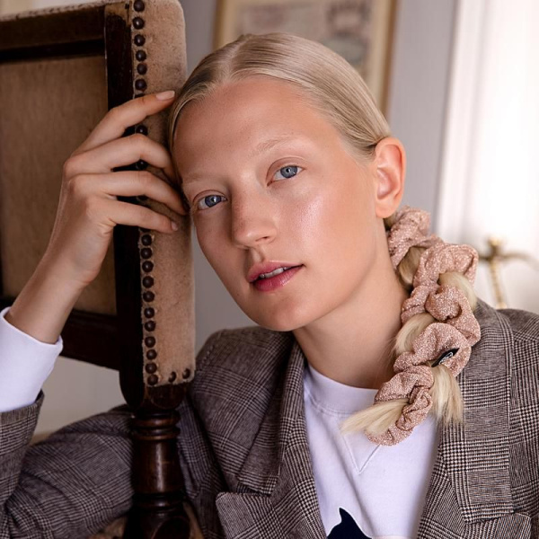 9h1gszt0h2dl7r73sife0llyhrq109gr