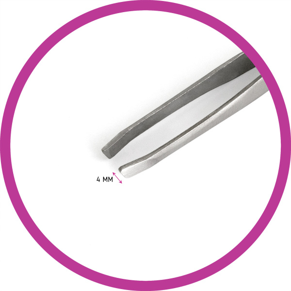 Фото Пинцет для бровей Weisen RRK-1096 скошенный, матовый никель, 8,5 см (Пинцеты для бровей)